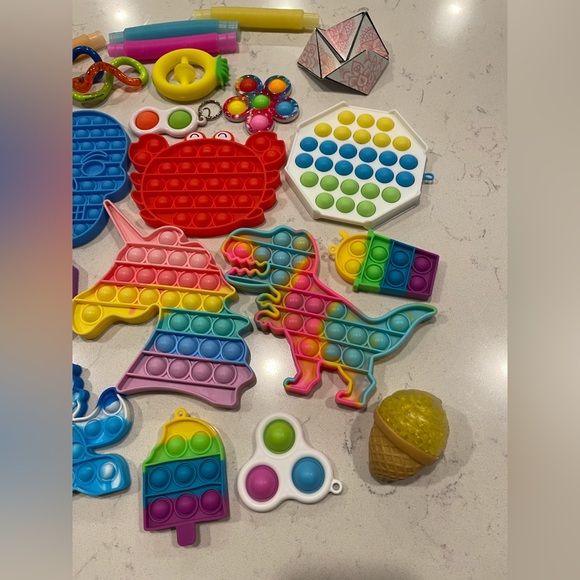 💕Fidget Bundle💕 - Picture 4 of 5